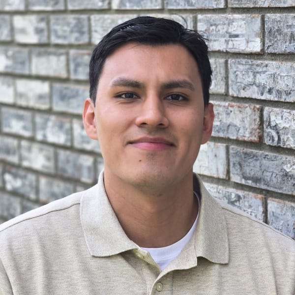 Headshot of Mo Sanchez