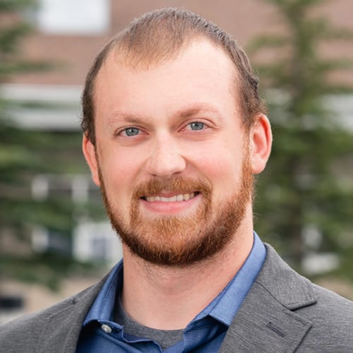 Headshot of Kalvin Strecker, PE.